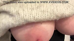 I love Artemisia Love's big tits bouncing