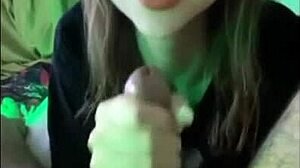 Girl Sucks Dick On Snapchat!