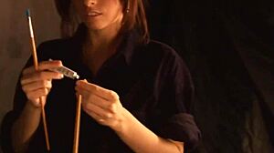 painting the perfect shaved pussy 😘