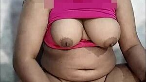 Sexy Tamil Girl Dildo Masturbation With Dirty Talk And Peeing.