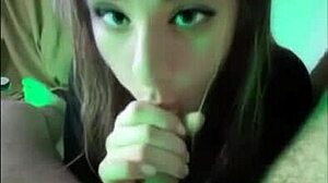 Girl Sucks Dick On Snapchat!