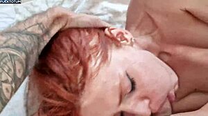 试镜变成肮脏三人行吐口水