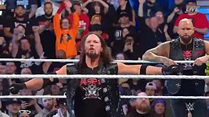 Watch AJ Styles battle Finn Bálor in intense wrestling match at Survivor Series 2022.