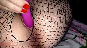 DELICIOUS HAIRY PUSSY OF 40 YEAR OLD HOUSEWIFE IN FISHNET STOCKINGS FOOT FETISH ORGASM