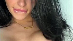 饥渴美国交换生分享女友体验