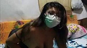 Mi Hermanastra Se Me Sube En Mi Pecho Se Quita El Calzon Y Me Chupa El Pene Yo Le Chupo La Vagina Y Tiene Orgasmos Intensos