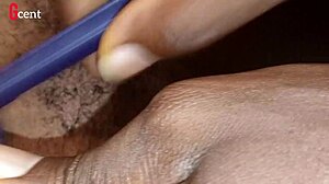 Ever tried homemade shaving with wet pussy play in dorm?