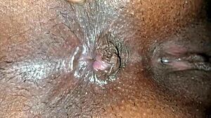 summer brielle's pussy gets licked by london keyes in this hot milf oral session