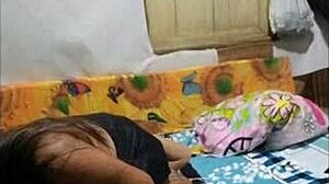 Mi Hermanastra Se Me Sube En Mi Pecho Se Quita El Calzon Y Me Chupa El Pene Yo Le Chupo La Vagina Y Tiene Orgasmos Intensos