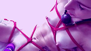 amo gozar amarrada with bia roman