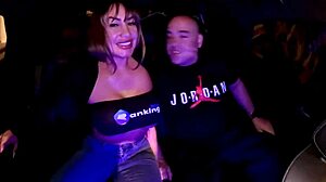 Pillados follando en la calle con la milf lapaisitaoficial nos descubren y pasa algo muy fuerte mirar hasta el final  