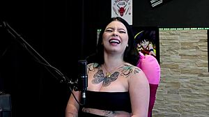 Safada Strips Clothes After Admitting Cheating on Boyfriend with Sixteen People at Balada - Kalyca Watch on Sheer Red