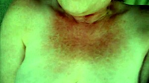 Silky panties for Ross from big booty mature everybody wants to fuck