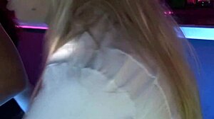 业余熟女Summer湿奶诱惑德国户外骑大屌后入