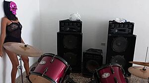 im getting ready for halloween at my stepfathers house im a very hot latin brunette real homemade porn