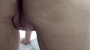 น้องนินิว Blowjob คนส่งอาหาร!