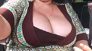 Look at my pussy in the truck close-up