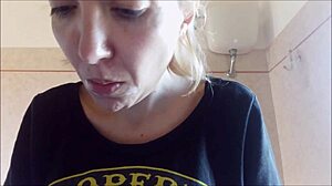 Chantal Filling Mouth with Toothpaste for Close-Up Homemade Fetish Brushing