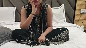 whoa chubby big ass desi bhabhi maa getting fucked by harami devar in cowgirl creampie 😏