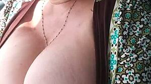 Look at my pussy in the truck close-up