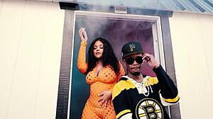 shes sucking her dick like a popsicle