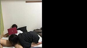 黑发短发女友上班时问能不能舔它，导致有趣的日本时刻