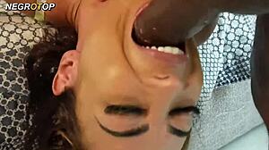 Milf casada gets ass arrombado by big black cock lover while cuckold husband watches and jerks.