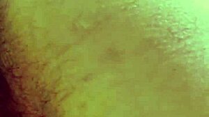 18岁印度辣妹Desi女孩湿润屁股奶子微妙调情