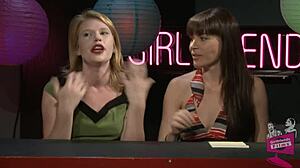 变态分享她色情生涯的疯狂后台故事在这个多汁采访！