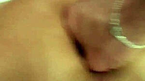 行走的骚熟女屁股握拳自爽超享受