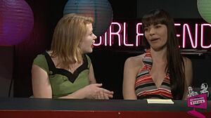 变态分享她色情生涯的疯狂后台故事在这个多汁采访！