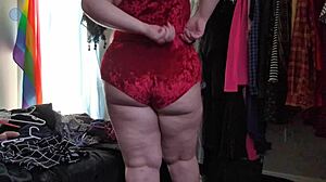 Trying On Random Clothes And Teasing Camera With Packer