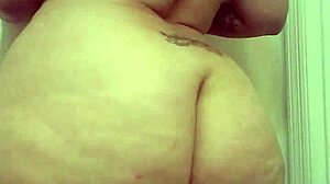 Queenjuiccy Big Booty White Girl