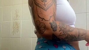 Hey, don't you want to give some affection to my big pussy right now?