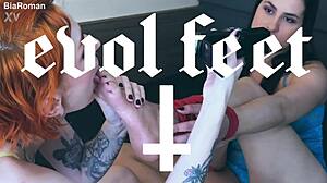 I Really Like Being Tied Up While Someone Worships My Feet 😏