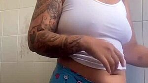 Hey, don't you want to give some affection to my big pussy right now?