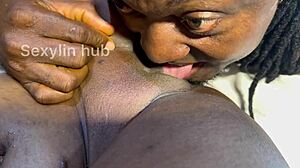 Horny girl begs boyfriend to suck and lick her juicy wet pussy in 3D.