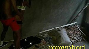 Brazilian bodybuilder novinha from Rio de Janeiro favela in shortinho gets fucked with fingering and slapping in abandoned house.