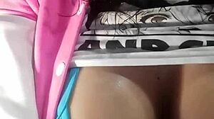 check out this rica tranny showing off her big tits in tlalpan 😍 wearing that sexy miniskirt.