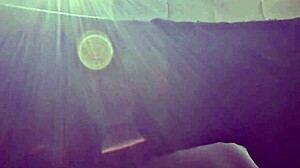 38岁已婚妇人苗条身材享受刺激车震，作为成熟亚洲日本美女 😘🚗