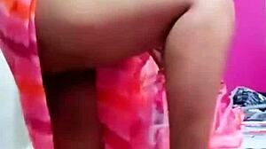 indian aunty hot dancing and showing her boob