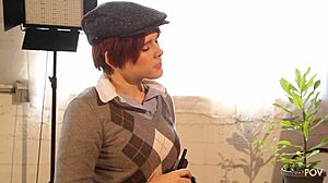 Lesbians' hot photoshoot sparks threesome fun