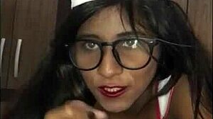 Oh man, this latina nurse at the hospital is like, totally young and handling patients... wait, what was I saying?