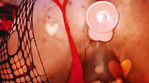 Me encanta tener juguetes en mi culo... oh wait, I mean toys in my ass feel so good!