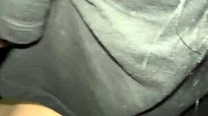 Hey, my Colombian step-cousin got restless so I calmed her petite babe body down 😏