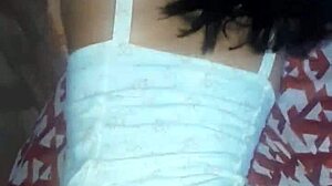 Trio Caliente Con Dos Mujeres