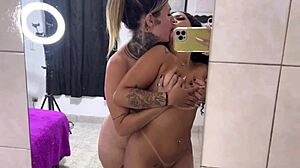 Amateur Babe Deepthroats Cock With Gagging While Licking Balls