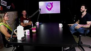 gosta de sentir dor no pau zofilia tem que ser crime gosta de inversão e sobre a exposição?