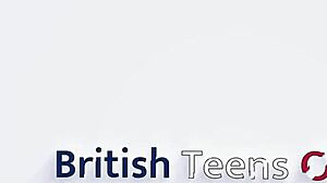 So these two redhead lesbians use a fucking machine for squirting orgasms in British costumes.