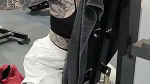 milf crushing gym workouts with huge ass in leggings 💪🍑